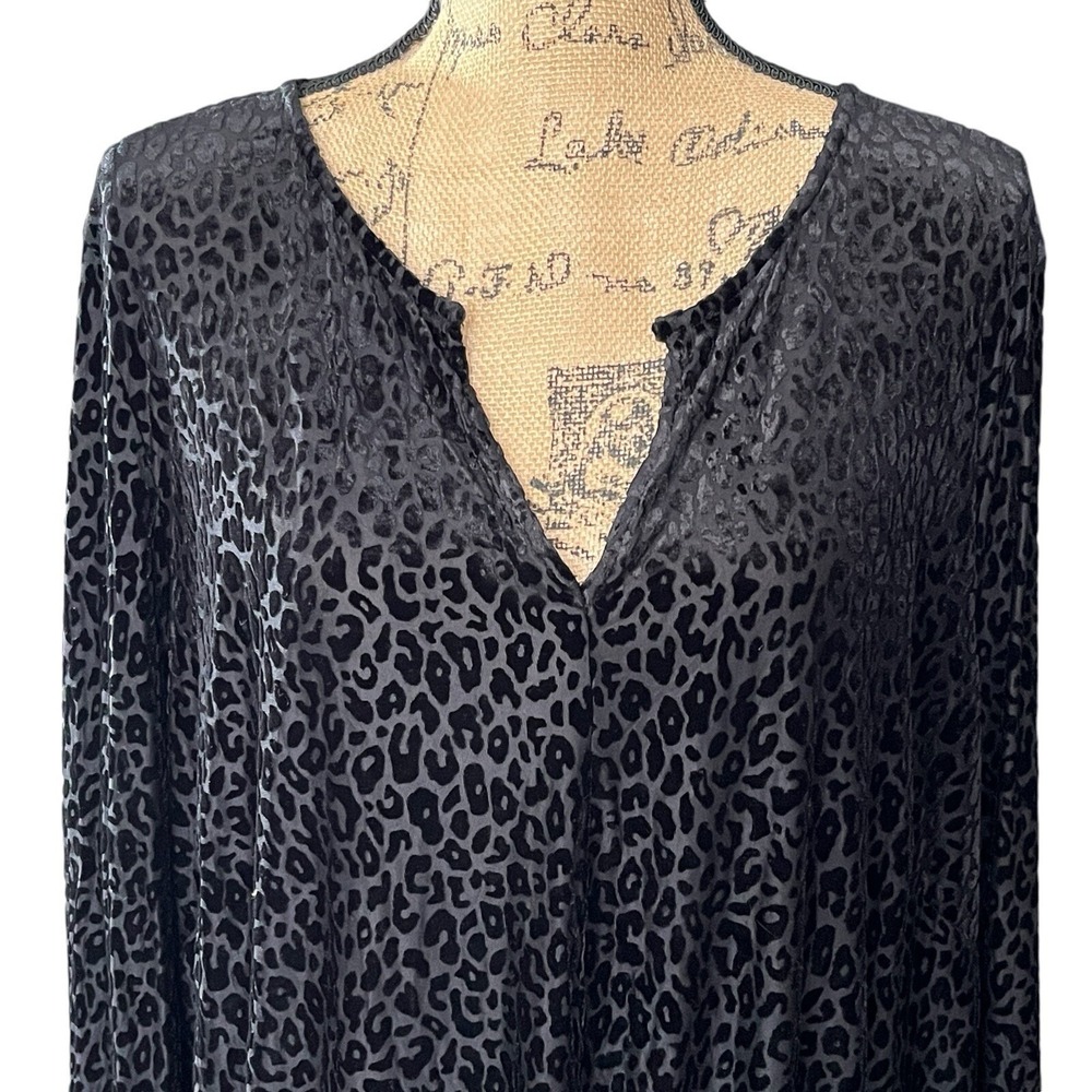 The Limited Womens Sz 2X Velvet Burnout Blouse Leopard Print Top Boho Chic - Picture 1 of 11